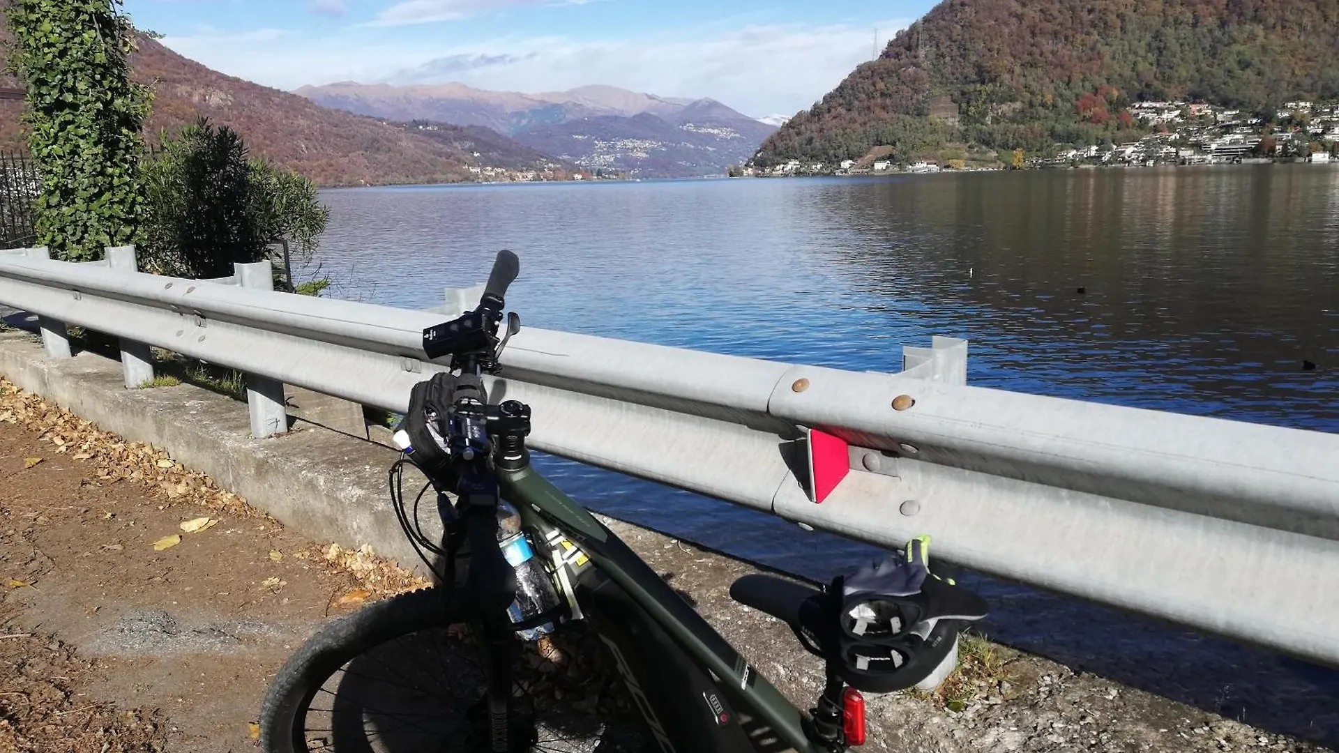 Il Cavallino, Sul Lago Ceresio Brusimpiano 0*,  Italy