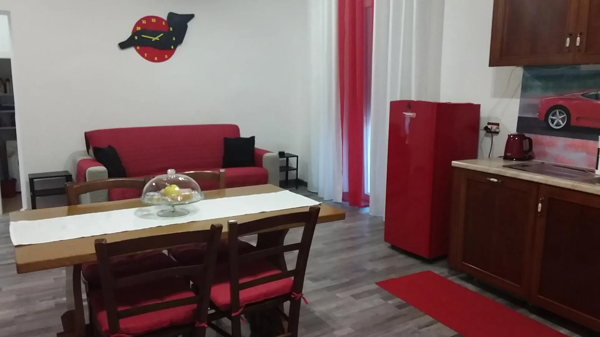 Il Cavallino, Sul Lago Ceresio Brusimpiano Holiday home