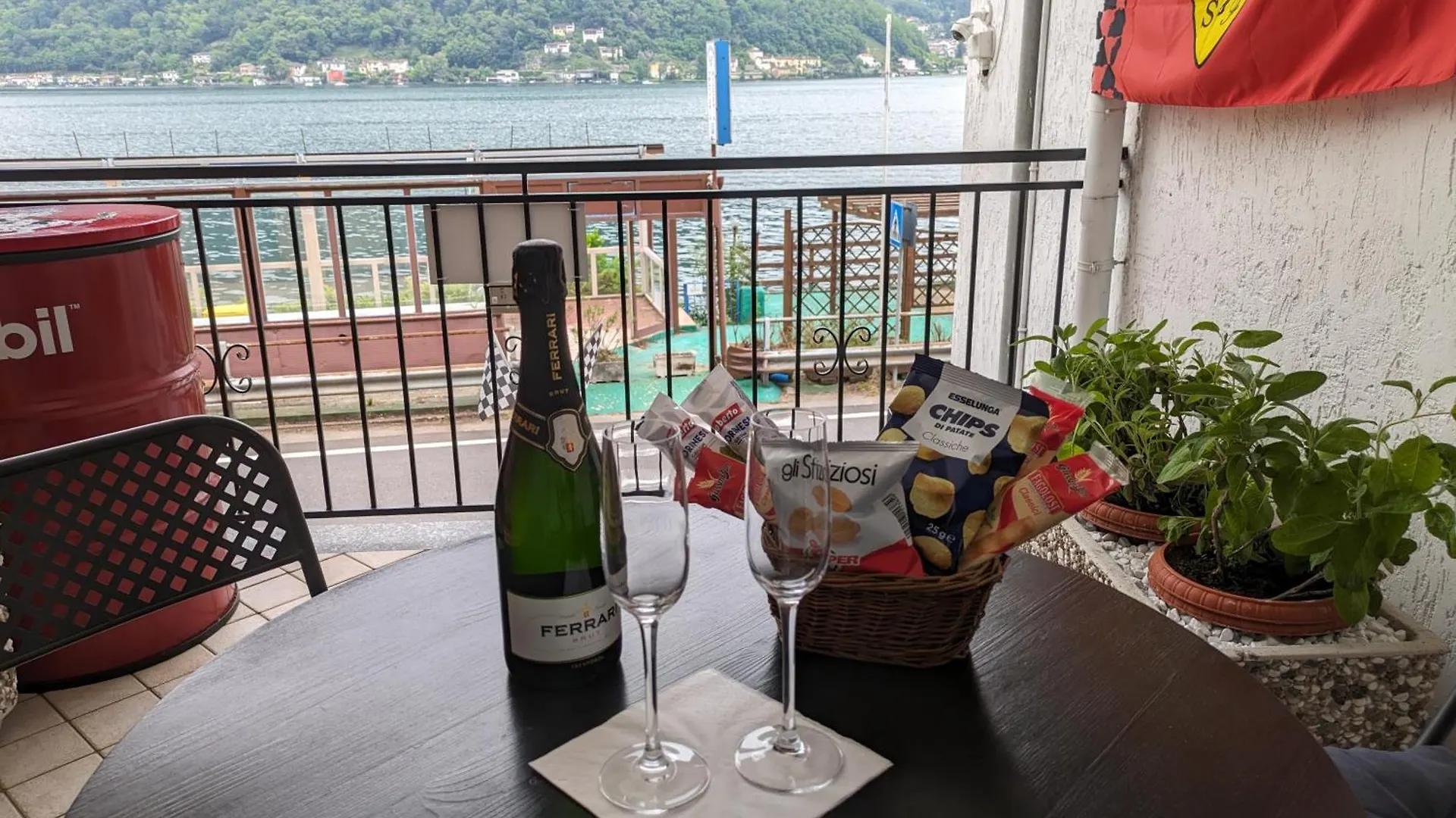 Holiday home Il Cavallino, Sul Lago Ceresio Brusimpiano